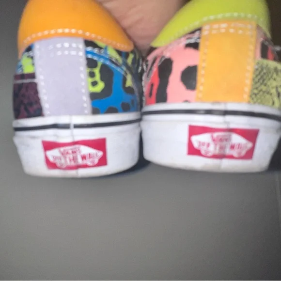 Multicolor/pattern laced vans. USED/ no original box - Picture 2 of 6